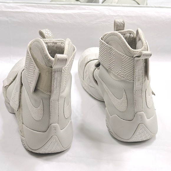 😃SOLD😃 NIKE Men’s High Top Off White Sneakers w. Velcro Closure Sz 12 - Picture 6 of 10